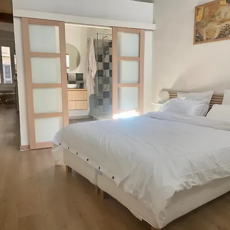 Loft Hyper Centre