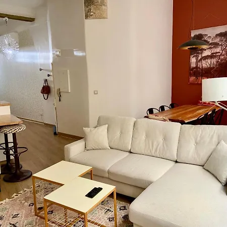 Loft Hyper Centre Apartment
